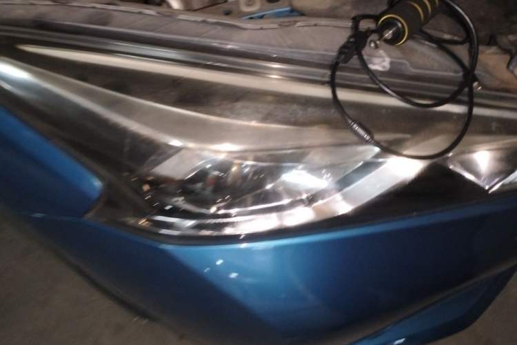 Used Nissan Lannia 2016 1.6L Manual Cool Edition Right Front Headlight