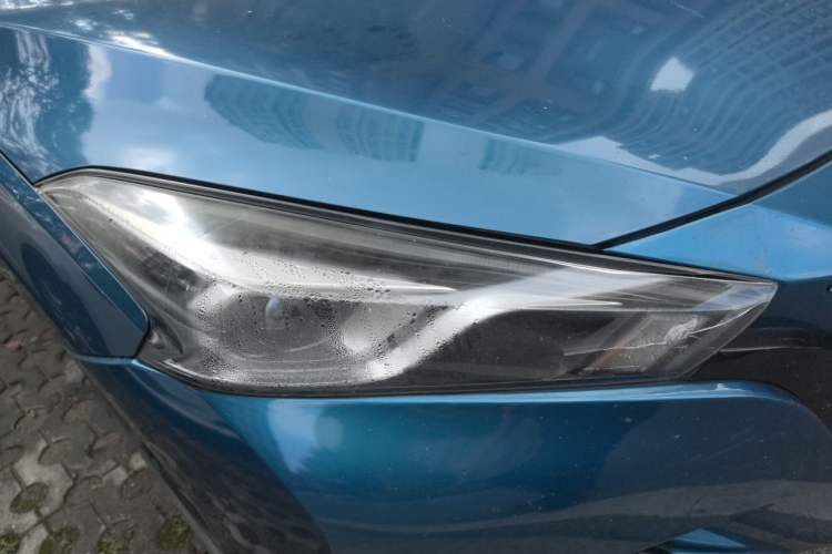 Used Nissan Lannia 2016 1.6L CVT Smart Cool Edition Right Front Headlight