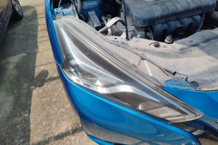 Used Nissan Lannia 2016 1.6L CVT High-Energy Version Right Front Headlight