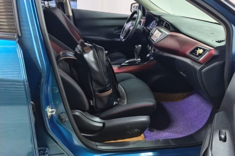 Used Nissan Lannia 2016 1.6L CVT Smart Cool Edition Right Front Seat