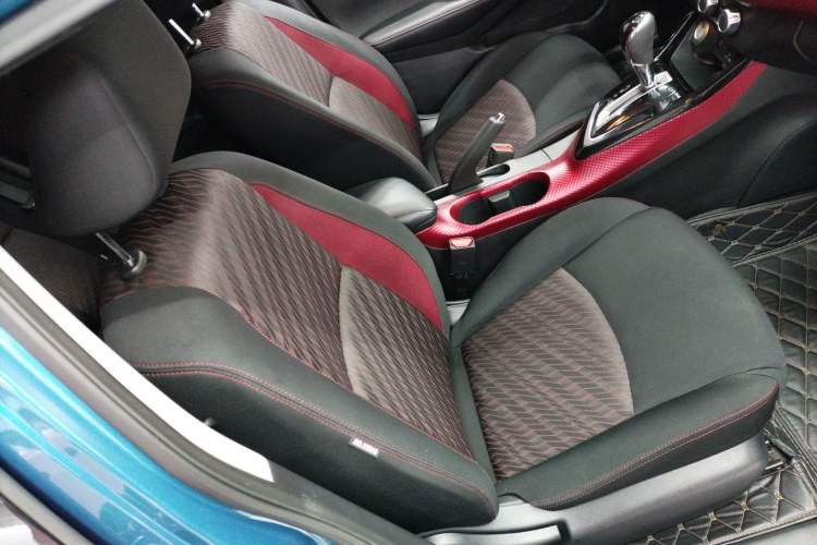 Used Nissan Lannia 2016 1.6L CVT Smart Cool Edition Right Front Seat