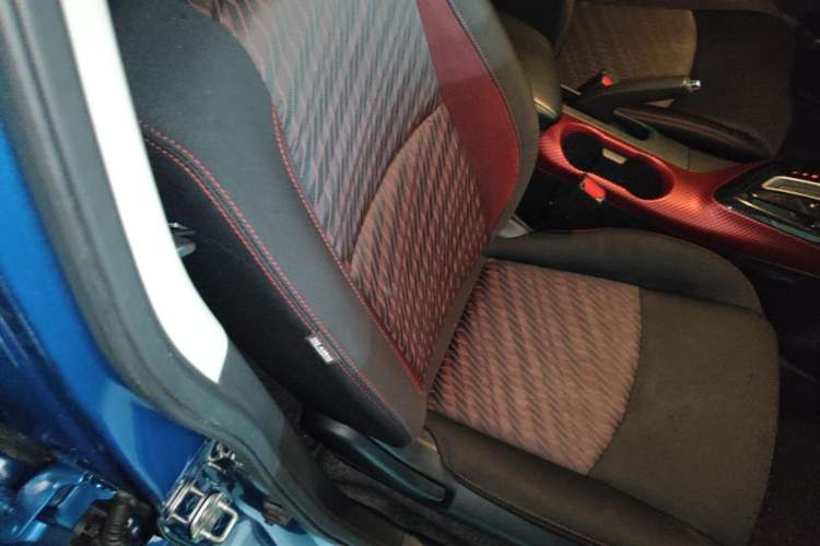 Used Nissan Lannia 2016 1.6L CVT Cool Edition Right Front Seat