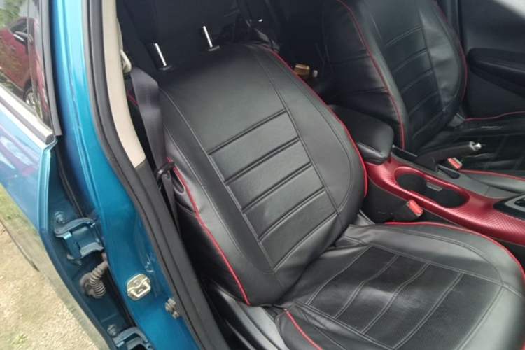 Used Nissan Lannia 2016 1.6L CVT Smart Cool Edition Right Front Seat