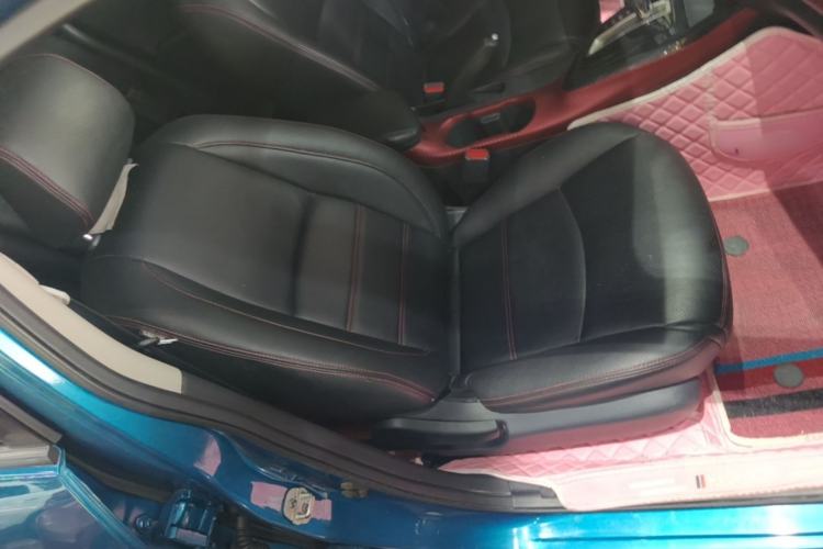 Used Nissan Lannia 2016 1.6L CVT Smart Cool Edition Right Front Seat