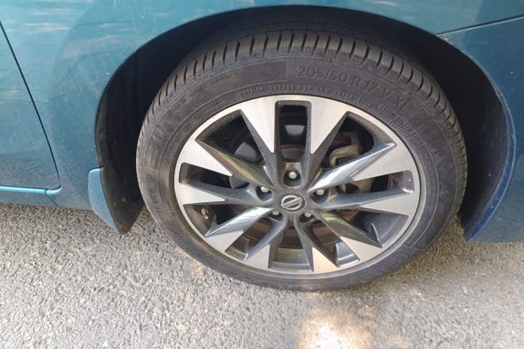 Used Nissan Lannia 2016 1.6L CVT High-Energy Version Right Front Wheel Hub