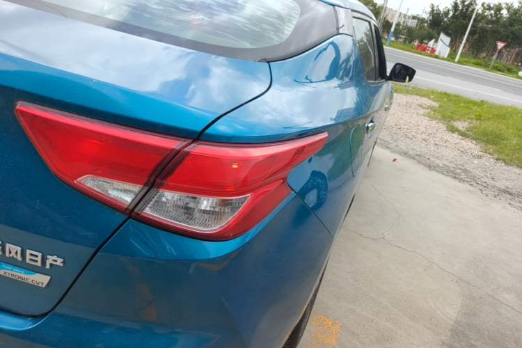 Used Nissan Lannia 2016 1.6L CVT Smart Cool Edition Right Rear Taillight