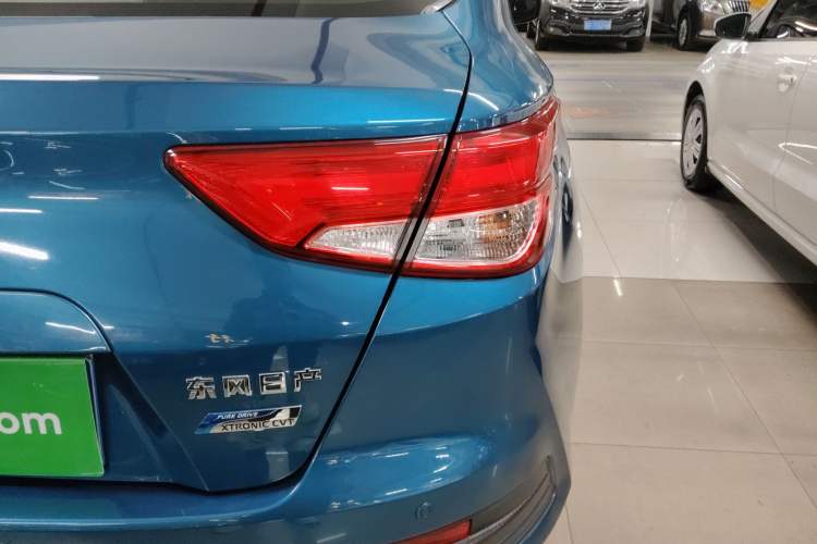 Used Nissan Lannia 2016 1.6L CVT Cool Edition Right Rear Taillight