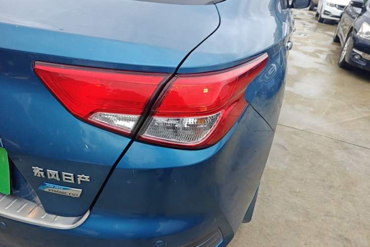 Used Nissan Lannia 2016 1.6L CVT Smart Cool Edition Right Rear Taillight
