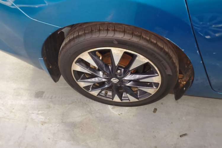 Used Nissan Lannia 2016 1.6L CVT Smart Cool Edition Right Rear Wheel Hub