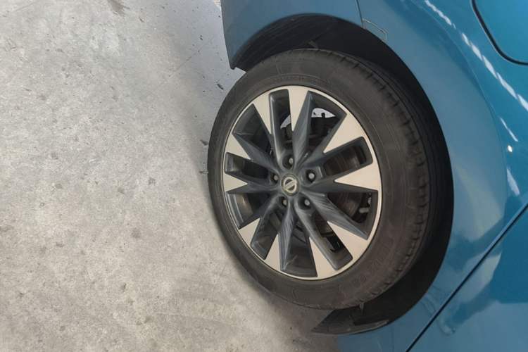 Used Nissan Lannia 2016 1.6L CVT Smart Cool Edition Right Rear Wheel Hub