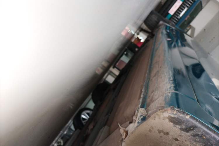 Used Nissan Lannia 2016 1.6L CVT Smart Cool Edition Right Side Sill