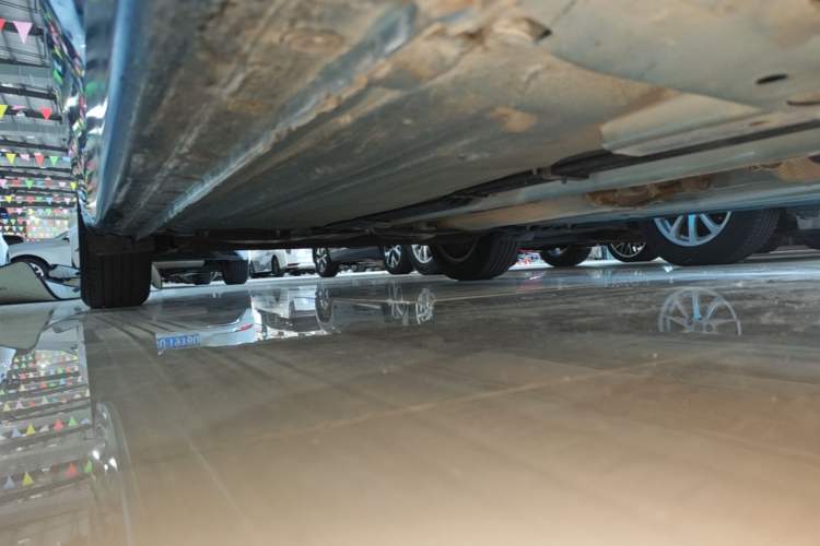 Used Nissan Lannia 2016 1.6L CVT Cool Edition Right Side Sill