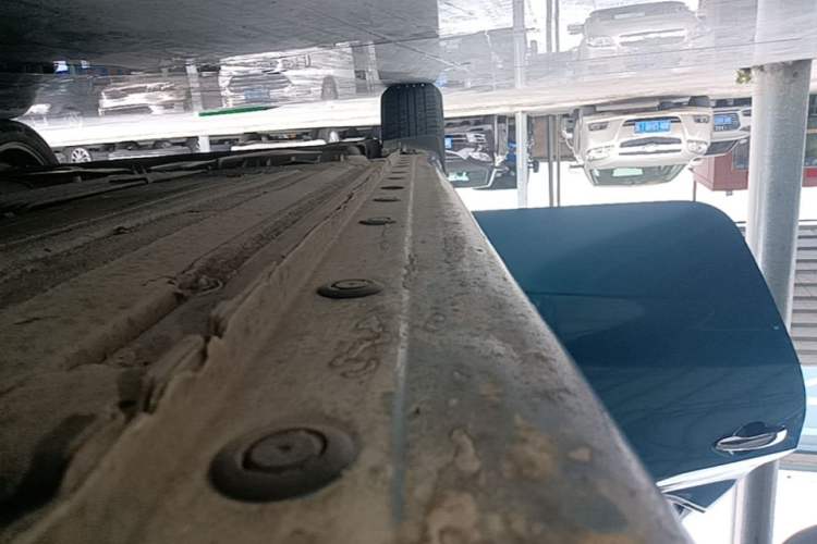 Used Nissan Lannia 2016 1.6L CVT Cool Edition Right Side Sill