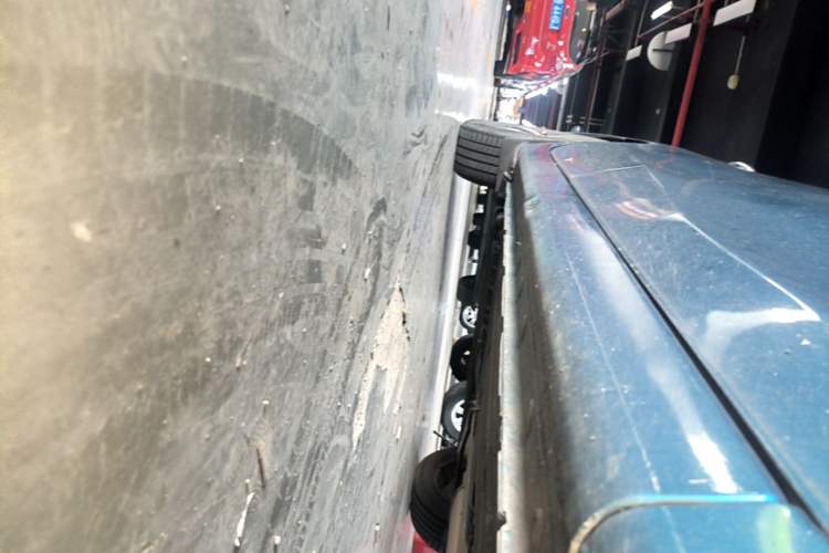 Used Nissan Lannia 2016 1.6L Manual Cool Edition Right Side Sill