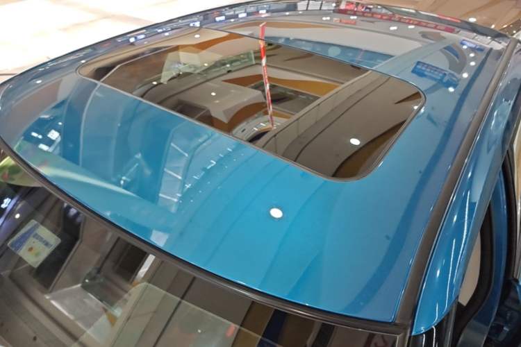 Used Nissan Lannia 2016 1.6L CVT Smart Cool Edition Roof