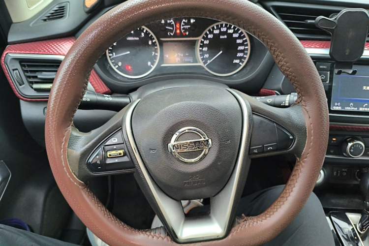 Used Nissan Lannia 2016 1.6L CVT Smart Edition Steering Wheel