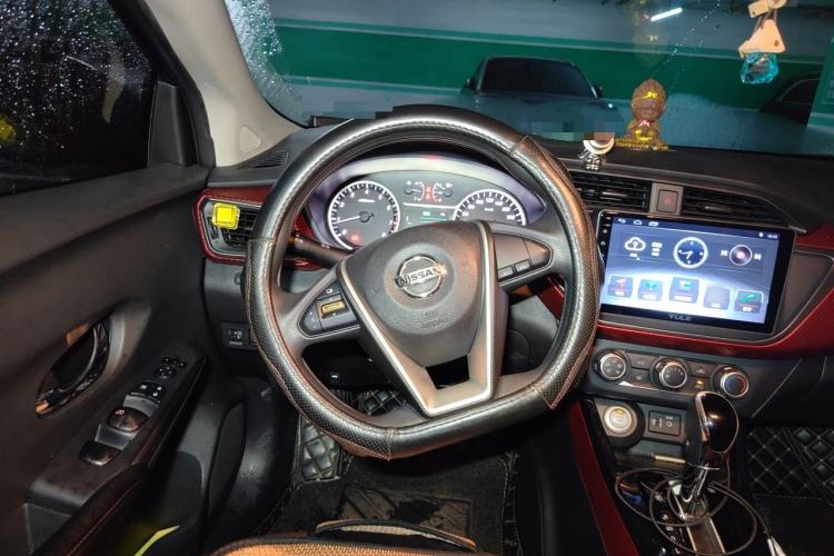 Used Nissan Lannia 2016 1.6L CVT Smart Cool Edition Steering Wheel