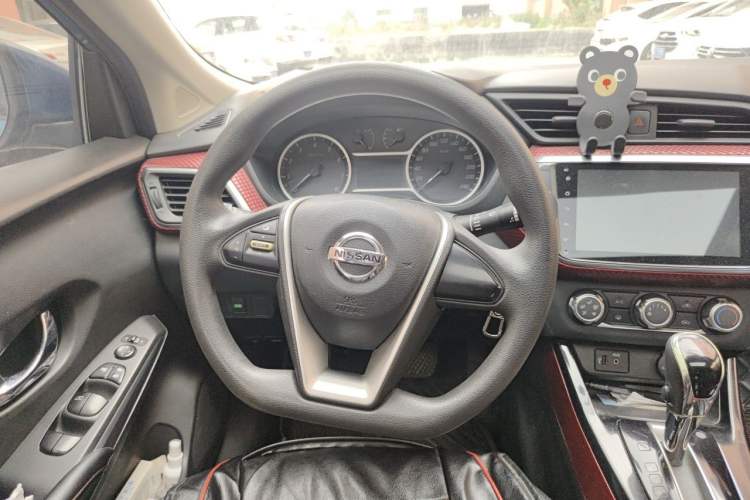 Used Nissan Lannia 2016 1.6L CVT Cool Edition Steering Wheel