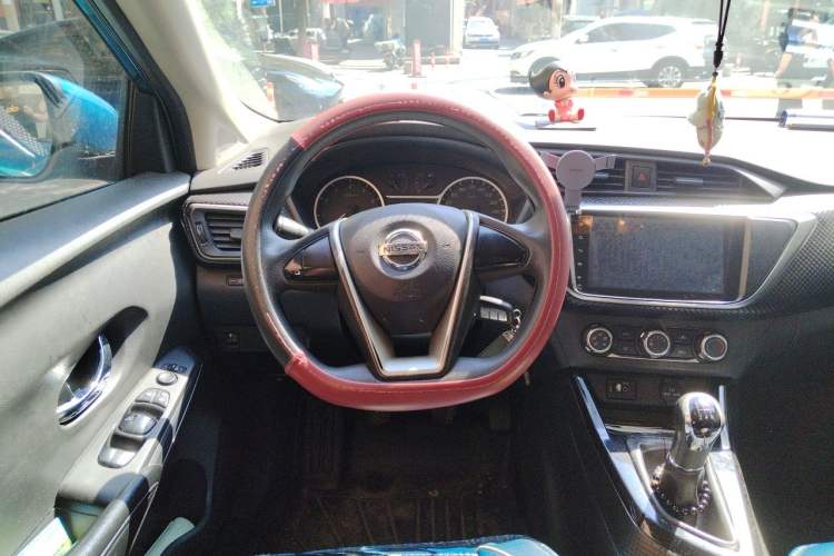 Used Nissan Lannia 2016 1.6L Manual Fashion Edition Steering Wheel