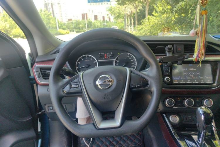 Used Nissan Lannia 2016 1.6L CVT Smart Cool Edition Steering Wheel