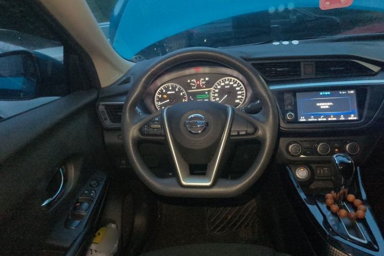 Used Nissan Lannia 2016 1.6L CVT Smart Cool Edition Steering Wheel
