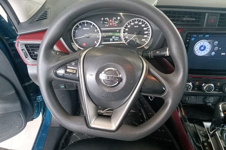 Used Nissan Lannia 2016 1.6L CVT Cool Edition Steering Wheel