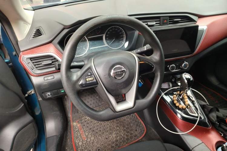Used Nissan Lannia 2016 1.6L CVT Cool Edition Steering Wheel