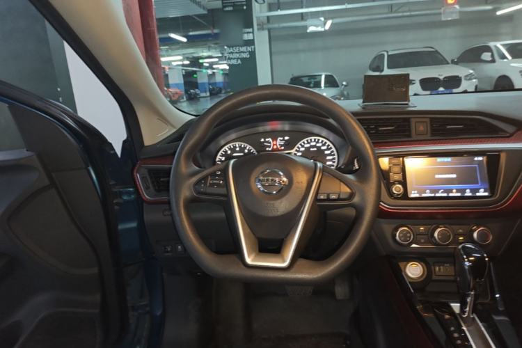 Used Nissan Lannia 2016 1.6L CVT Smart Cool Edition Steering Wheel