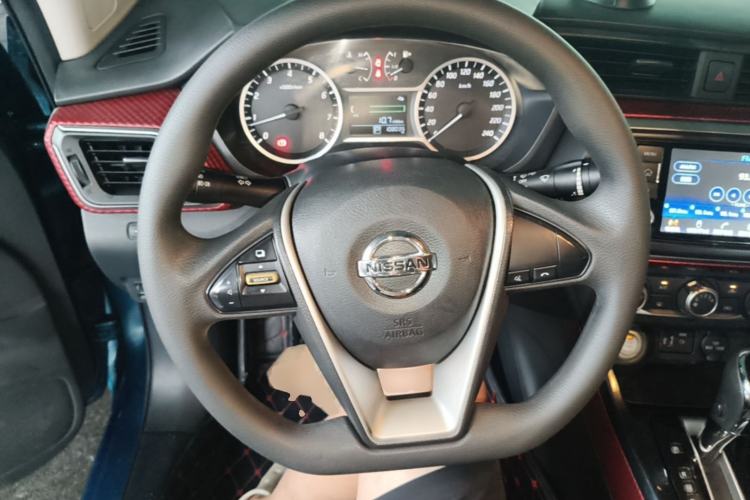 Used Nissan Lannia 2016 1.6L CVT Smart Cool Edition Steering Wheel