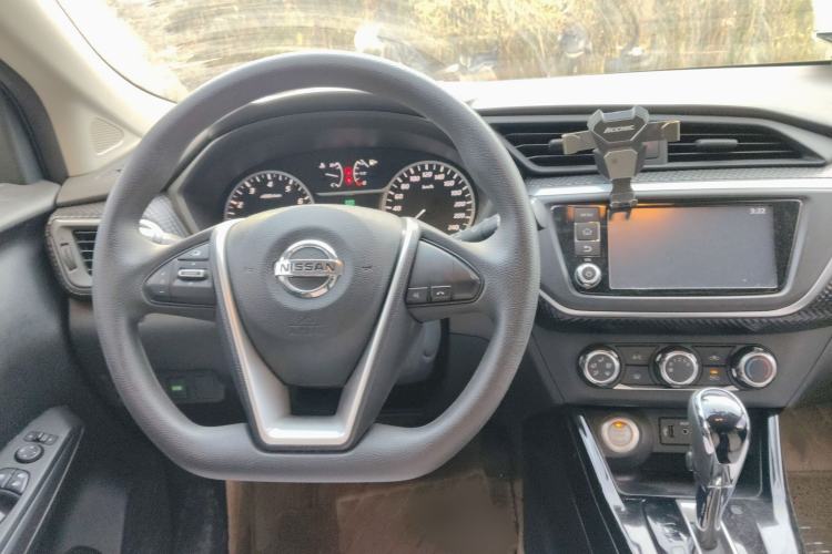 Used Nissan Lannia 2016 1.6L CVT Smart Cool Edition Steering Wheel