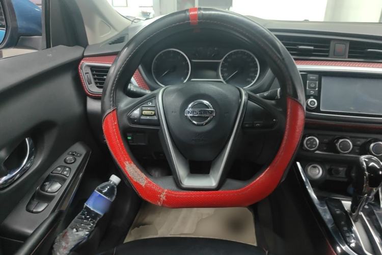 Used Nissan Lannia 2016 1.6L CVT Smart Cool Edition Steering Wheel