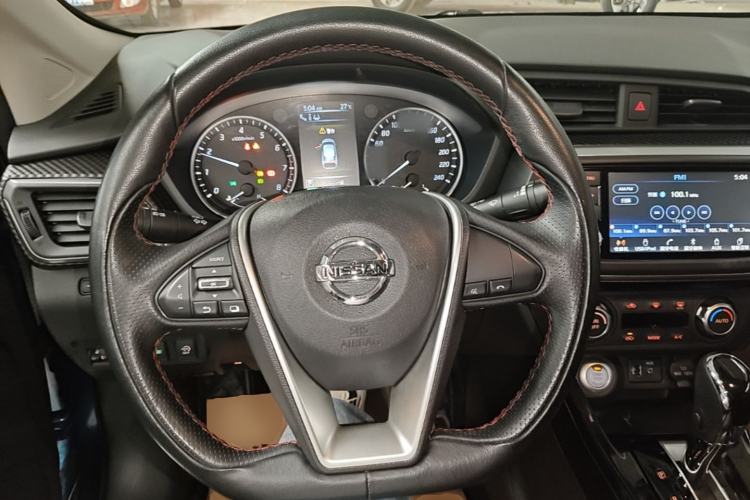 Used Nissan Lannia 2016 1.6L CVT High-Energy Version Steering Wheel