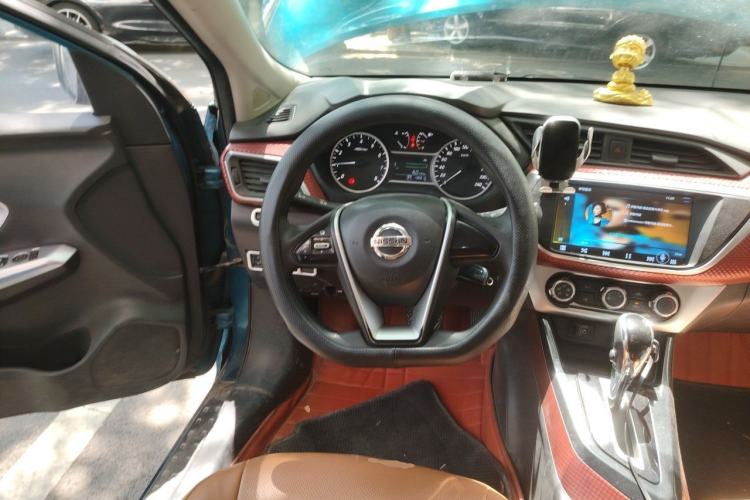 Used Nissan Lannia 2016 1.6L CVT Cool Edition Steering Wheel