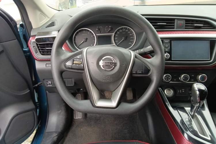 Used Nissan Lannia 2016 1.6L CVT Smart Cool Edition Steering Wheel