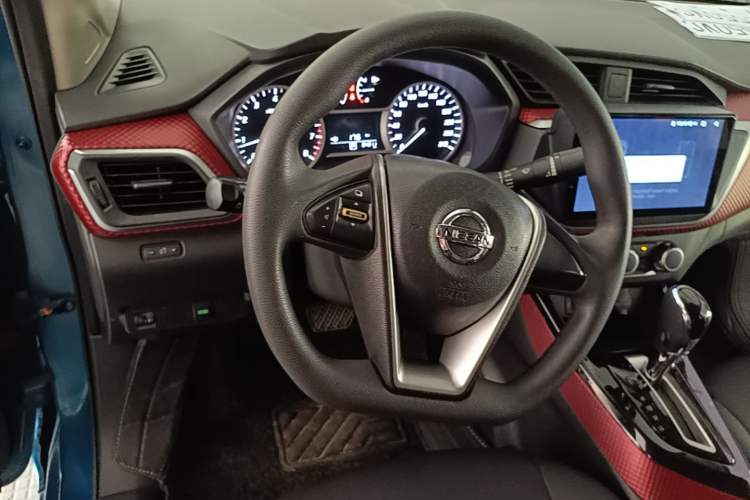 Used Nissan Lannia 2016 1.6L CVT Cool Edition Steering Wheel