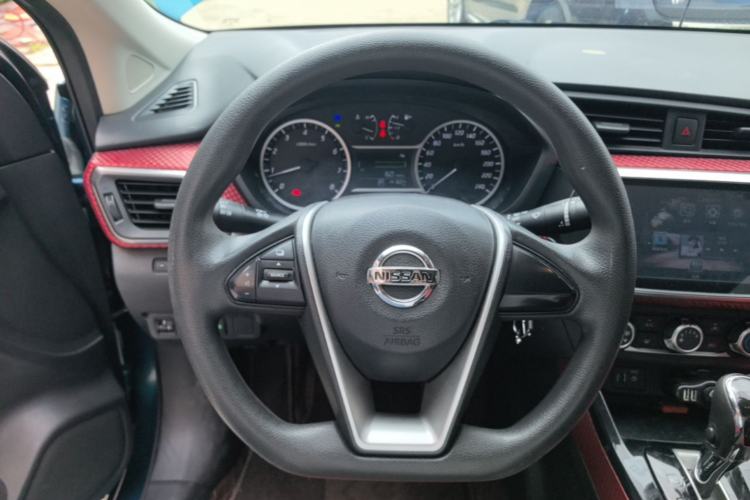 Used Nissan Lannia 2016 1.6L CVT Cool Edition Steering Wheel