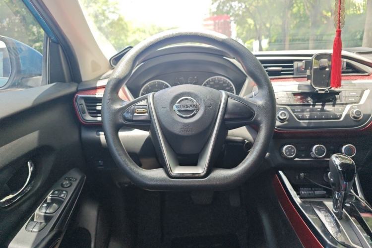 Used Nissan Lannia 2016 1.6L CVT Cool Edition Steering Wheel