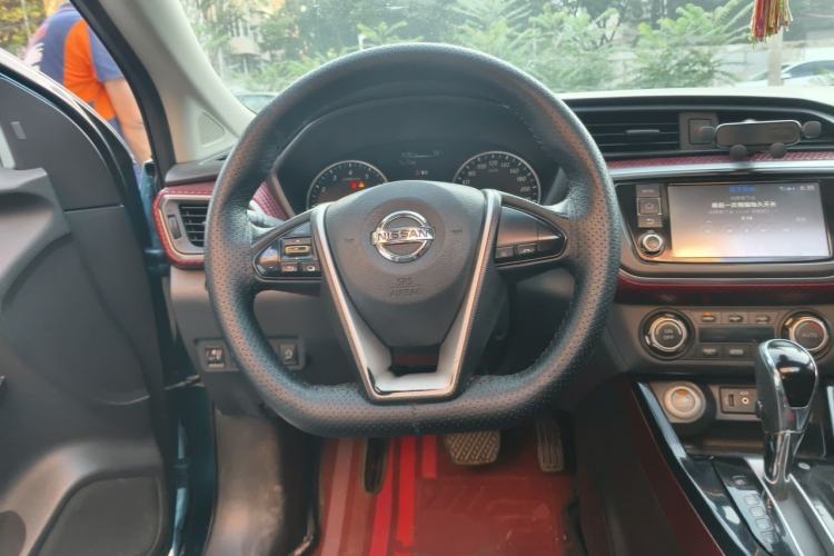 Used Nissan Lannia 2016 1.6L CVT High-Energy Version Steering Wheel