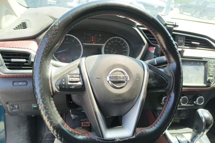 Used Nissan Lannia 2016 1.6L CVT Cool Edition Steering Wheel