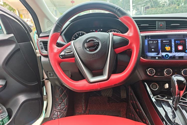 Used Nissan Lannia 2016 1.6L CVT Cool Edition Steering Wheel