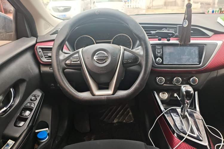 Used Nissan Lannia 2016 1.6L CVT Smart Edition Steering Wheel