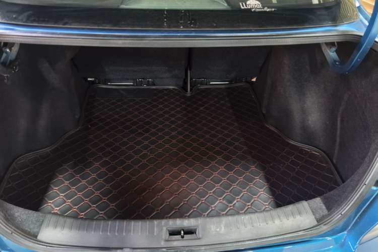 Used Nissan Lannia 2016 1.6L CVT Smart Cool Edition Trunk