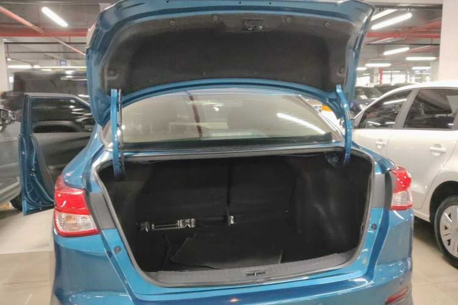 Used Nissan Lannia 2016 1.6L CVT Cool Edition Trunk