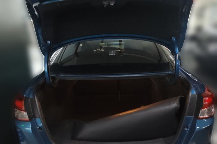 Used Nissan Lannia 2016 1.6L CVT Smart Cool Edition Trunk