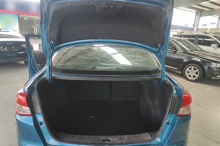 Used Nissan Lannia 2016 1.6L CVT Smart Cool Edition Trunk