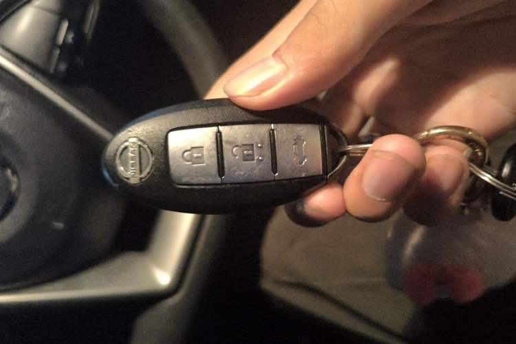 Used Nissan Lannia 2016 1.6L CVT Smart Cool Edition Vehicle Key