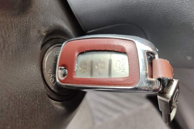 Used Nissan Lannia 2016 1.6L CVT Cool Edition Vehicle Key