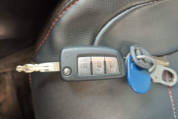 Used Nissan Lannia 2016 1.6L Manual Cool Edition Vehicle Key