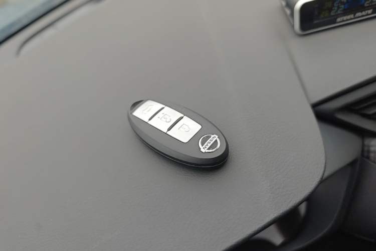 Used Nissan Lannia 2016 1.6L CVT Smart Cool Edition Vehicle Key