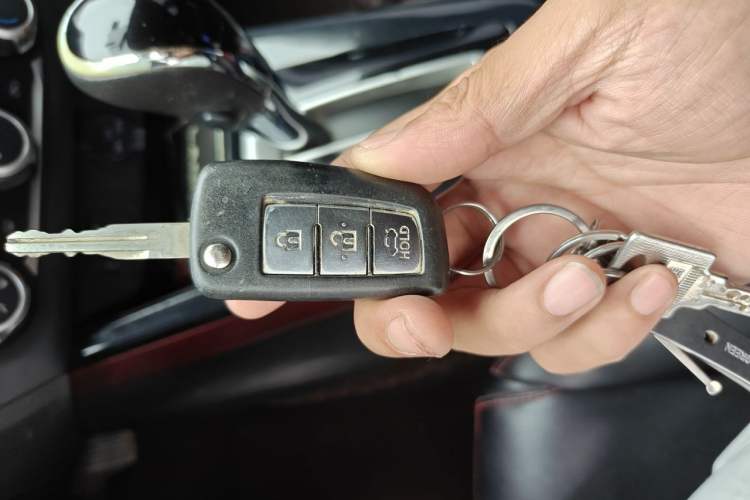 Used Nissan Lannia 2016 1.6L CVT Cool Edition Vehicle Key